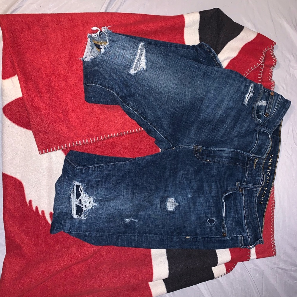 A pair of American eagle jeans
